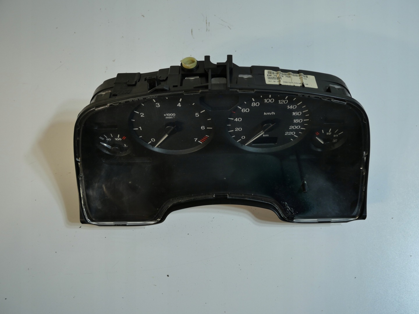 dials dials OPEL ZAFIRA 09228760