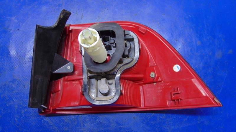 light left rear part VW TOUAREG II 7P 10-17R