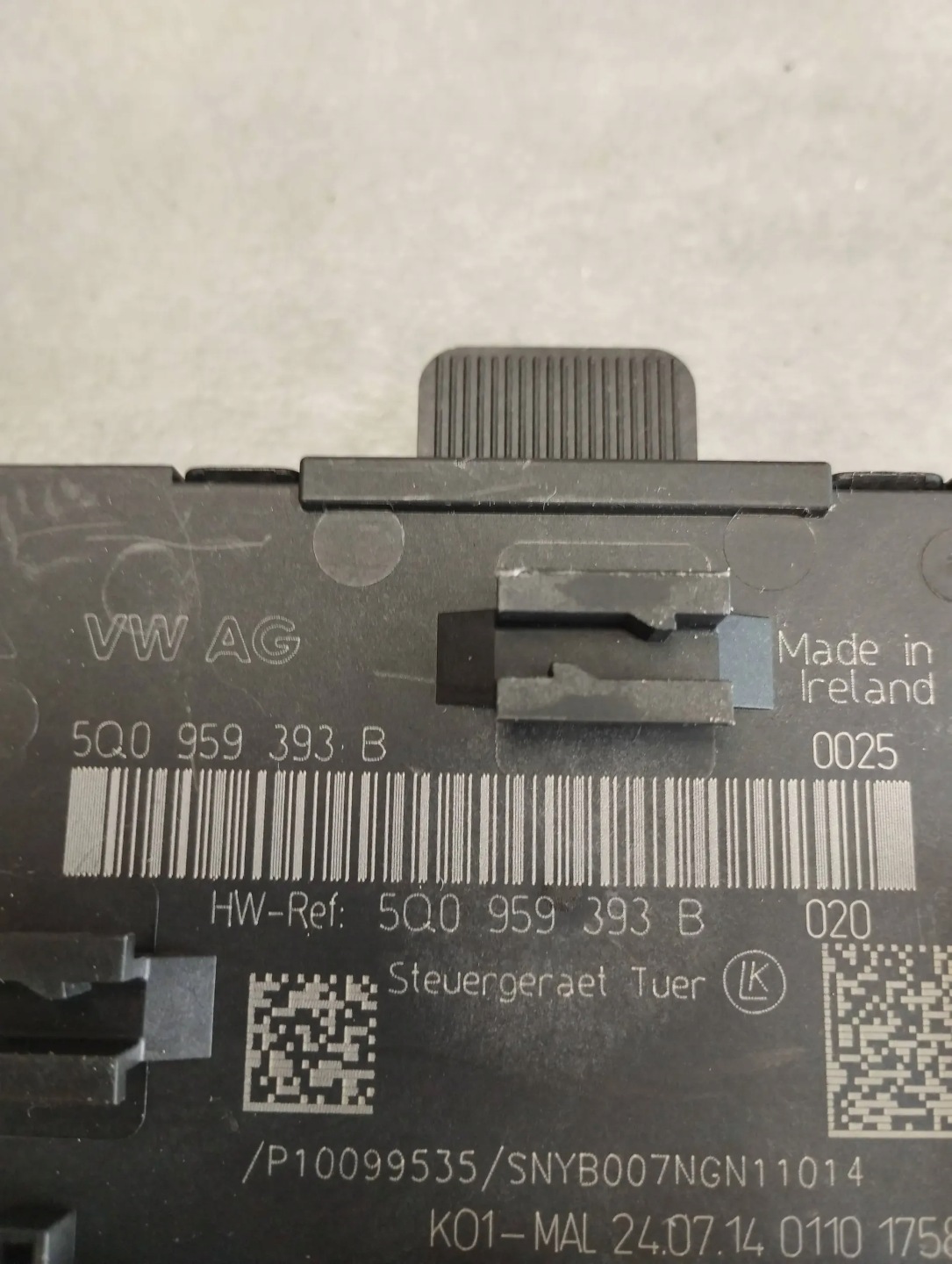 Audi A3 8V module door left front 5Q0959393B