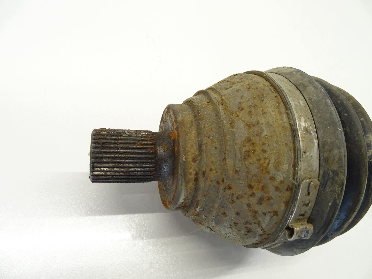 semi-axis left front left front SKODA OCTAVIA III 2.0 TDI 5Q0407271D