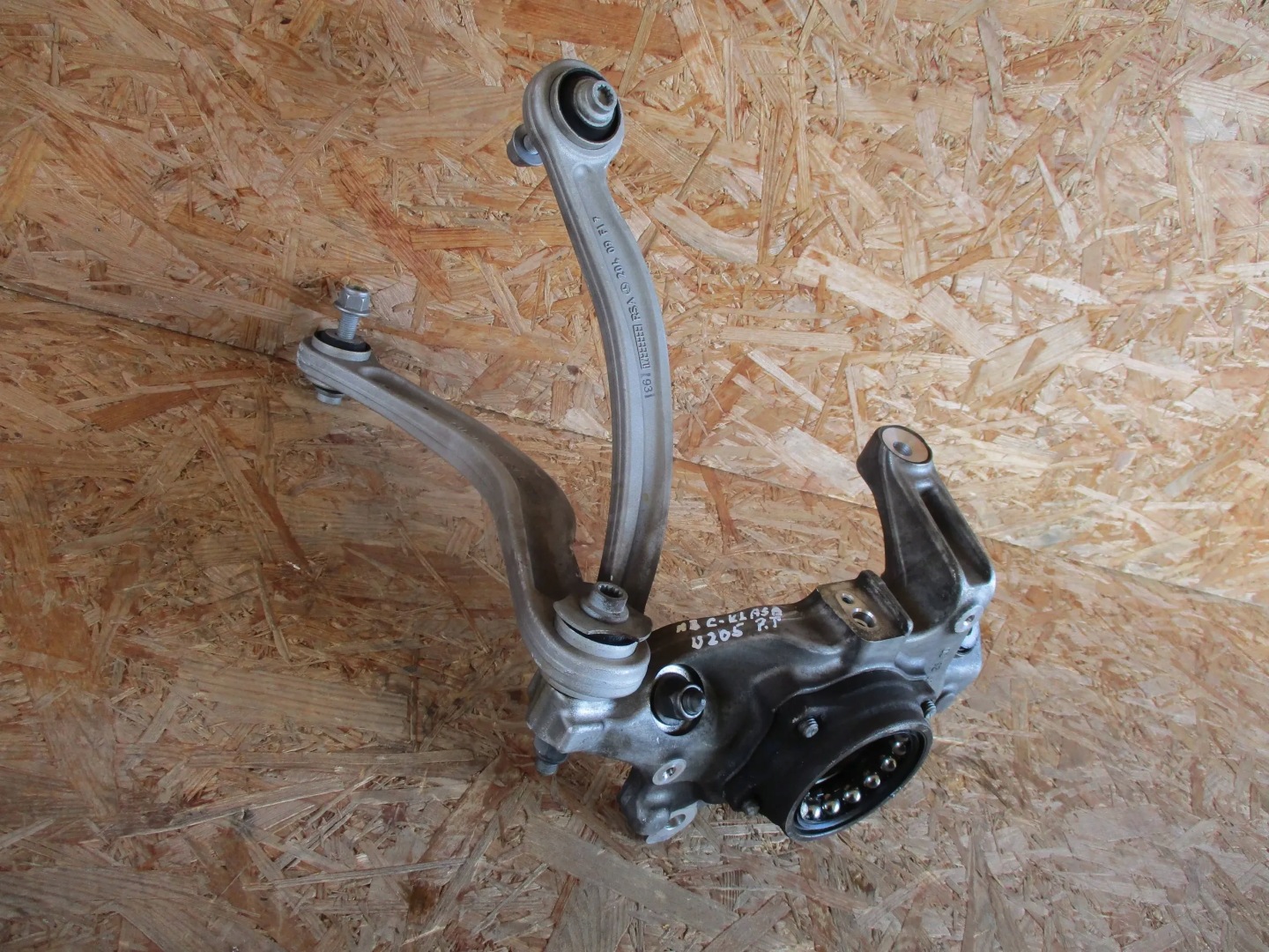 swing rear part rear right MERCEDES C KLASA W205