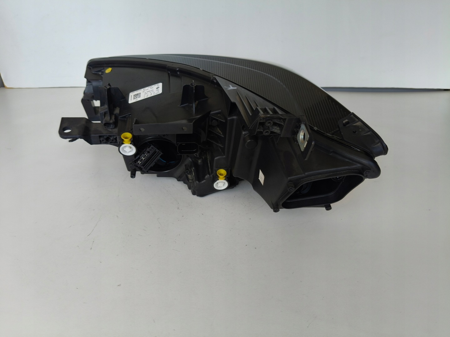 light right REFLEKTOR SEAT CUPRA BORN 10E 21- FULL LED