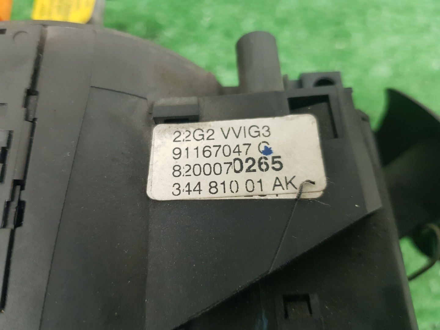 Commodo essuie glace RENAULT TRAFIC 2 8200070265