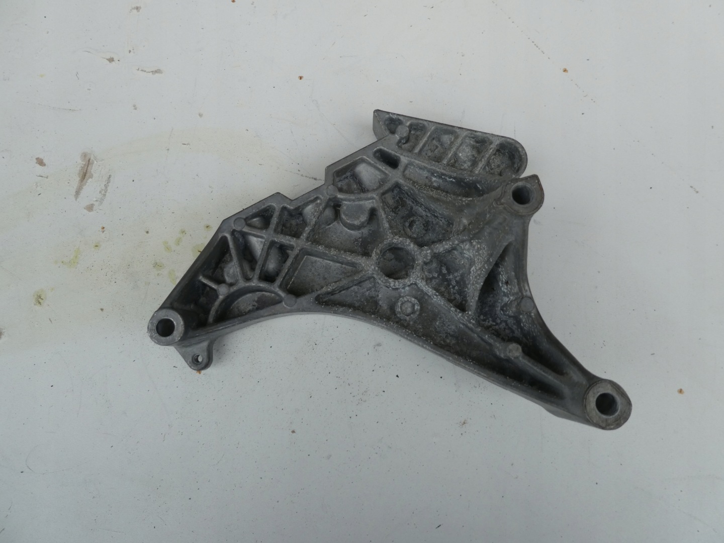 holder engine mount VW SKODA SEAT 03L199207