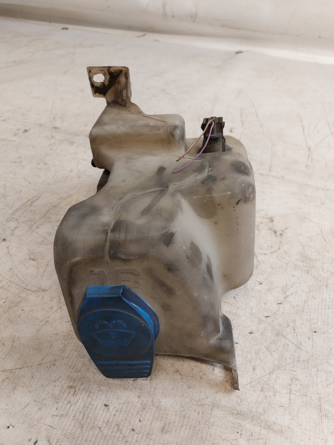 washer fluid tank SEAT TOLEDO II LEON and