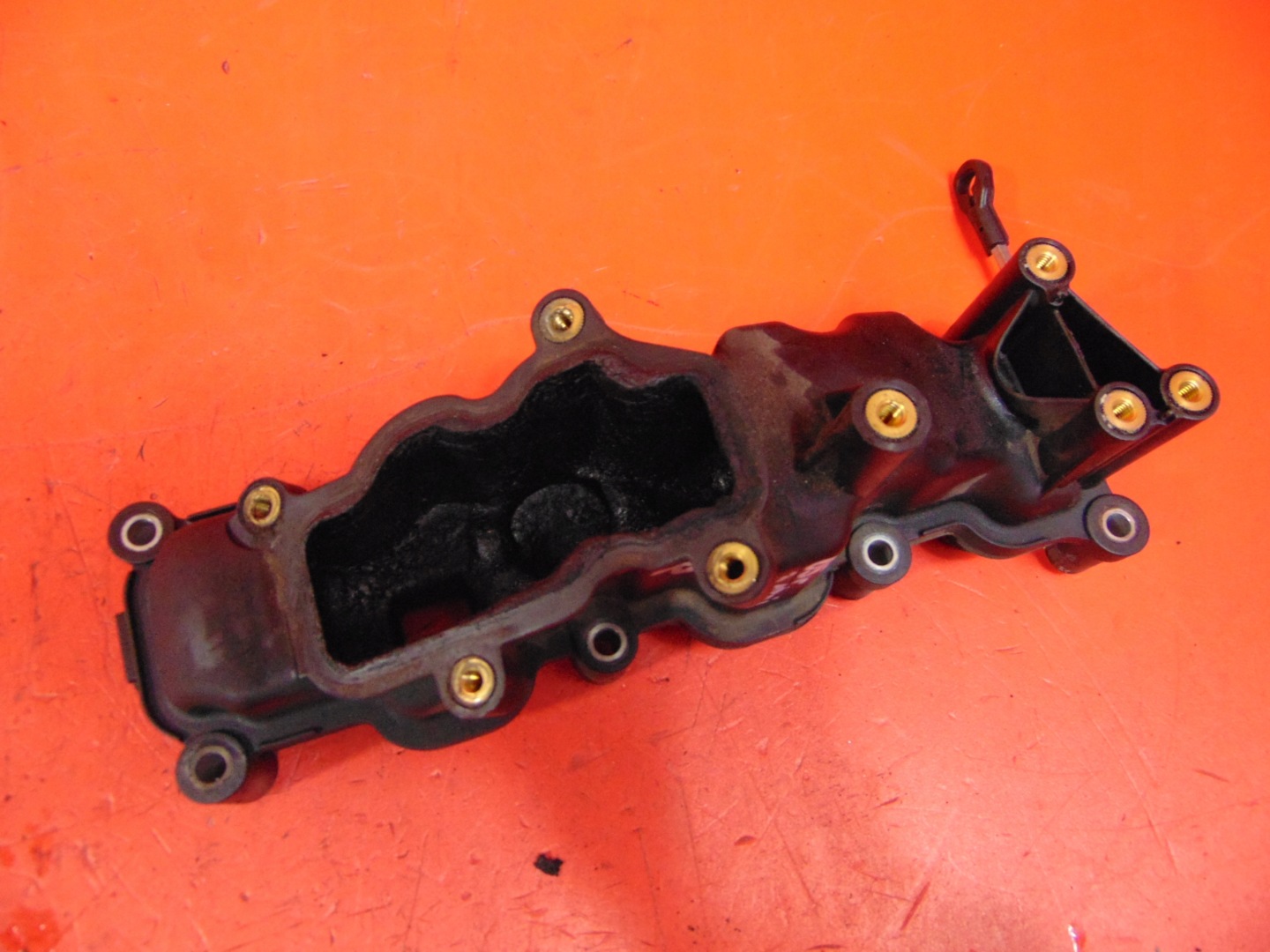 AUDI A4 B7 8E 8E2 04- 3.0 TDI A6 C6 intake manifold right 059129712P