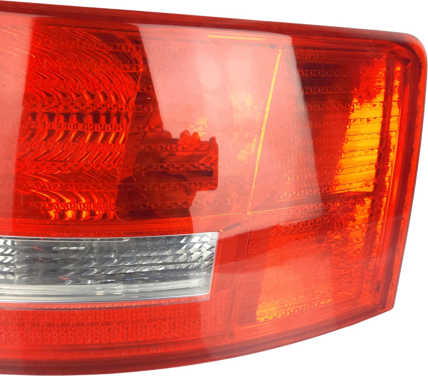 AUDI A6 C6 feu arrière arrière droit W aile berline ULO