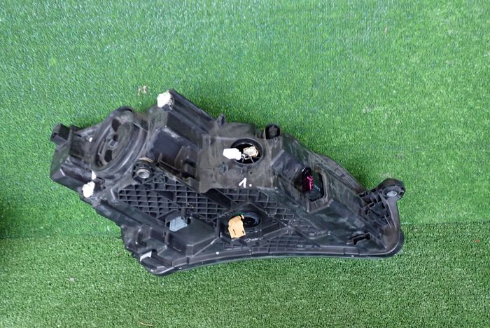 SKODA SUPERB III XENON LED 15-19 reflektor left light left