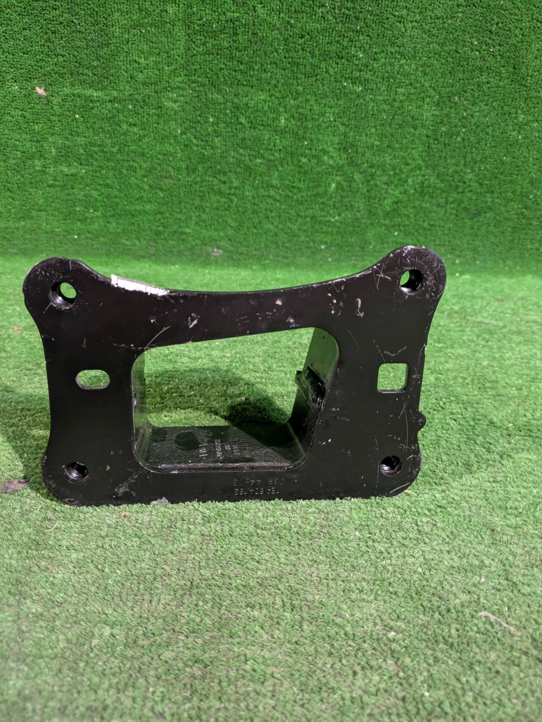 holder siders left VW ID3