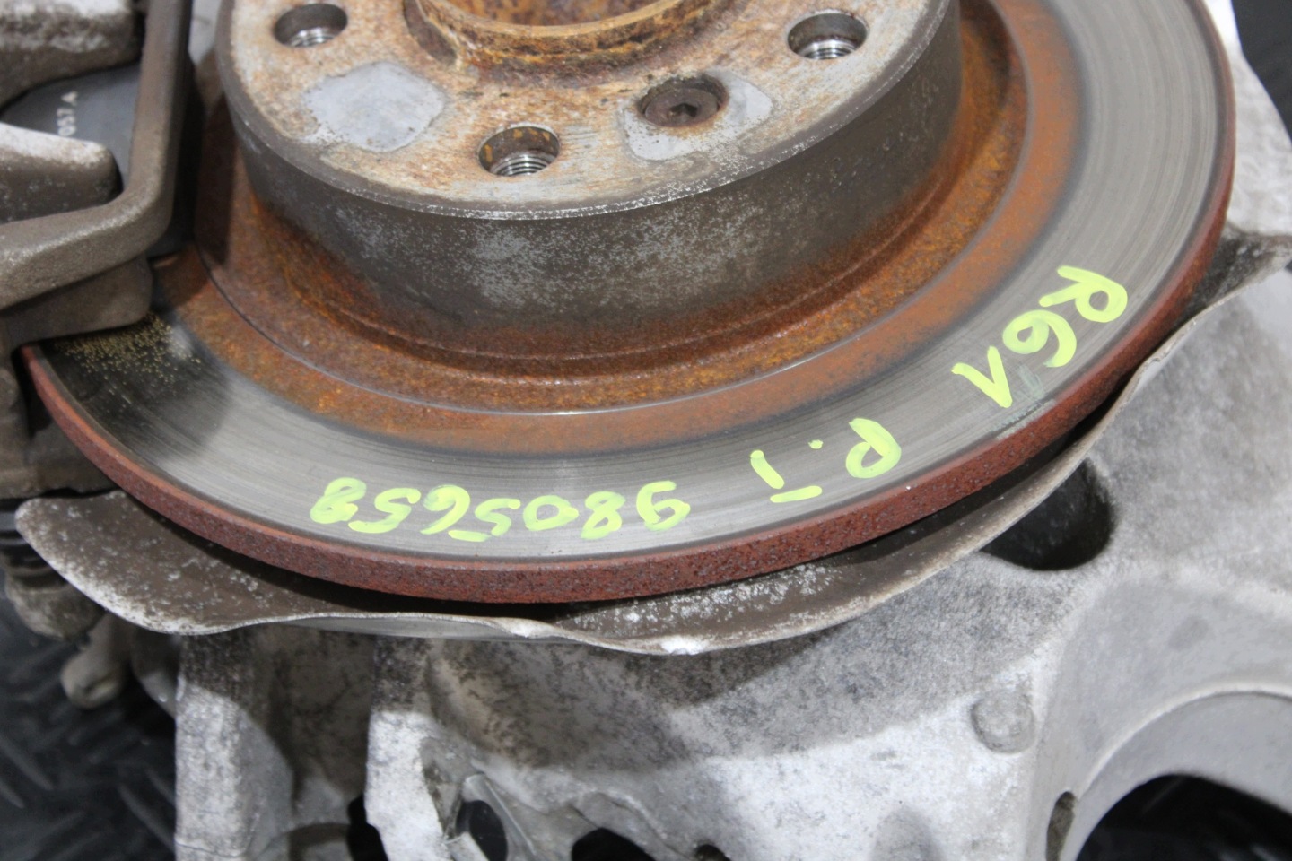 swing right rear part 9805658 MINI PACEMAN S R61 S