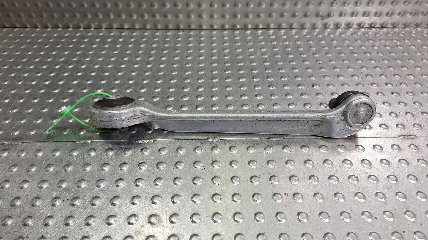 arm left front upper OE 8D0407507E AUDI A4 B6 A6 C5 PASSAT B5 SUPERB and