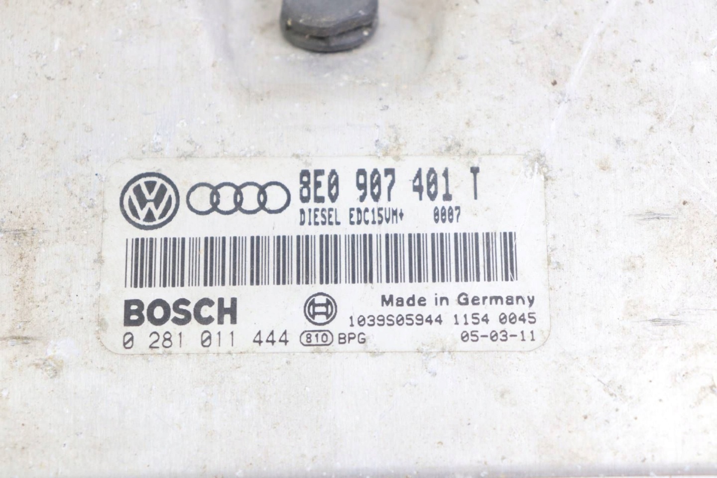 SKODA SUPERB e VW PASSAT B5 computer Motore 2.5 TDI 8E0907401T 0281011444