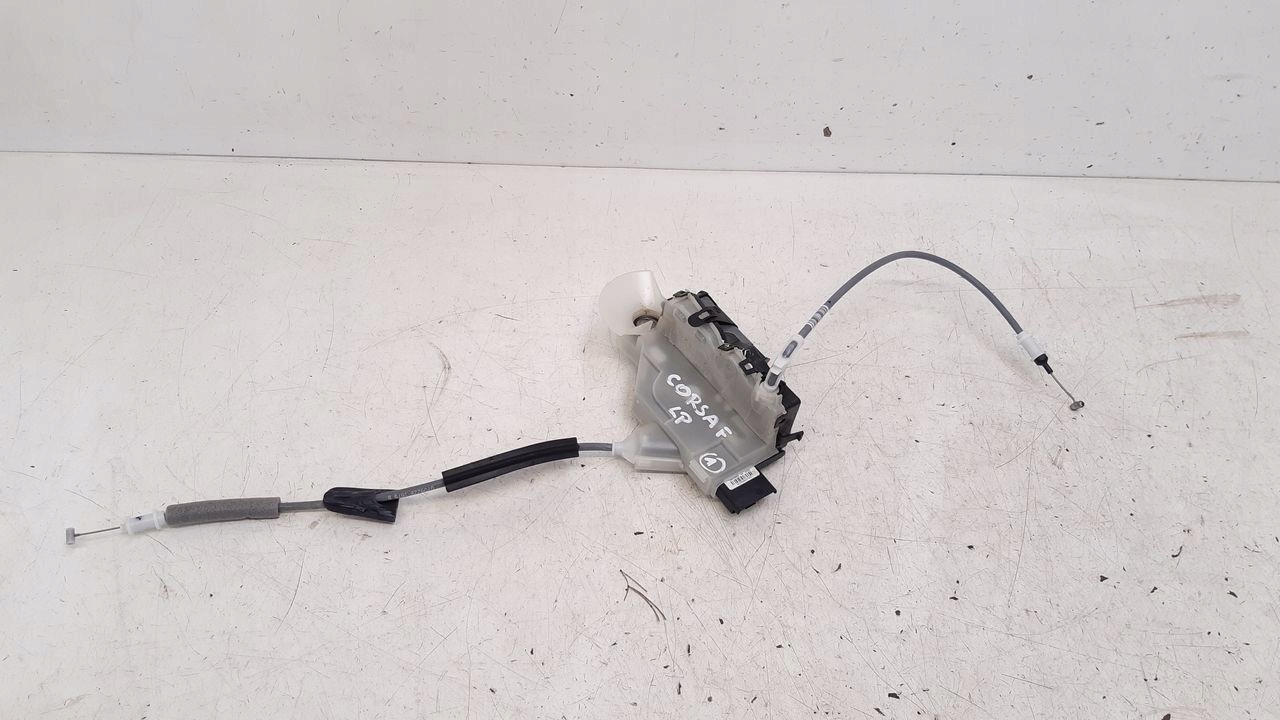 lock front front left Opel Corsa F