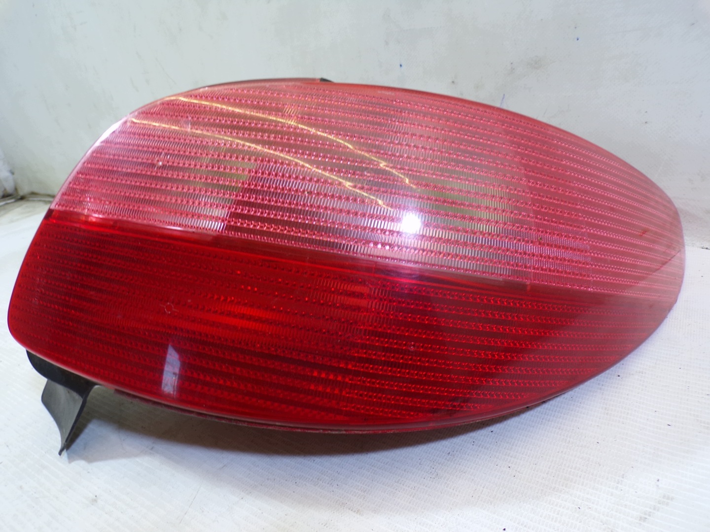 light rear rear part right PEUGEOT 206 (1)