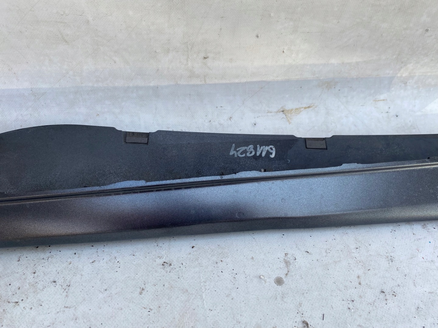 MCLAREN 570S moulding door right lower