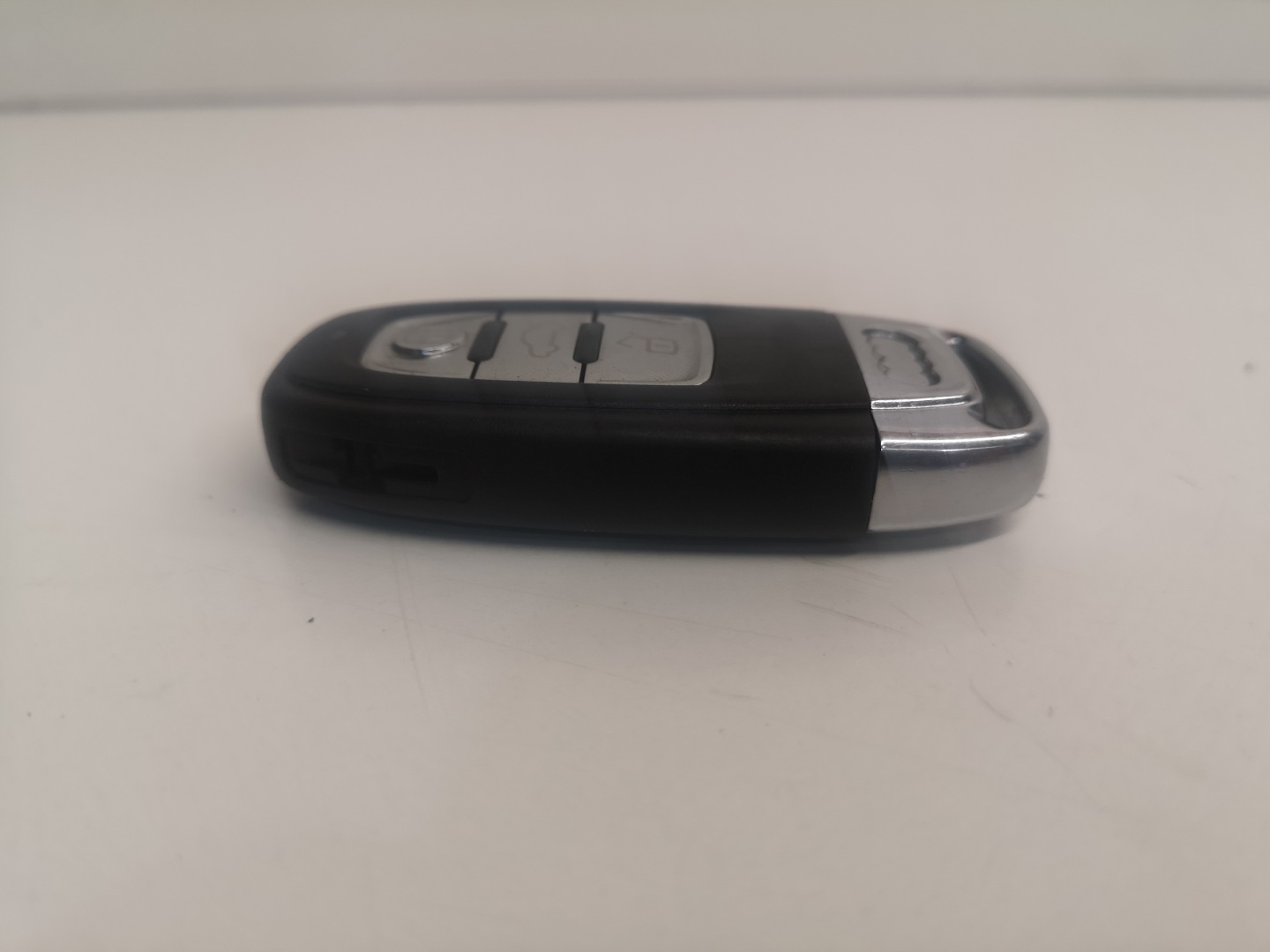 key PILOT AUDI A4 S4 B8 A5 S5 Q5 Q3 8T0959754C