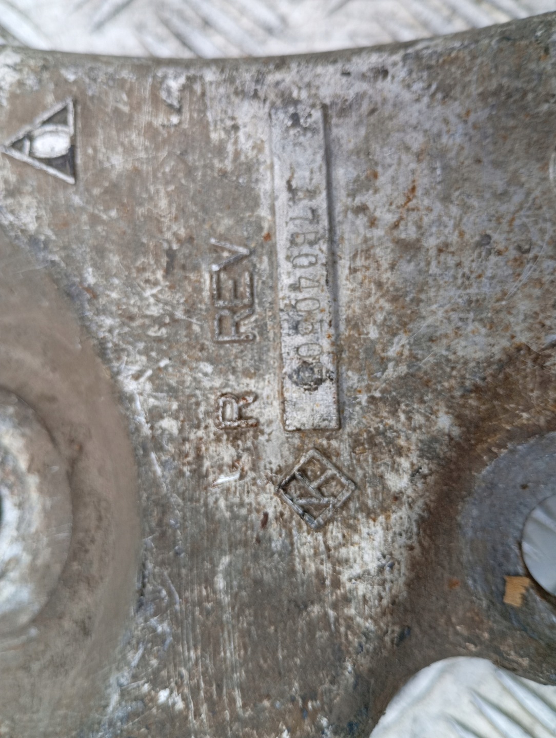 MERCEDES W163 Querlenker links oder rechts heck A1633501006