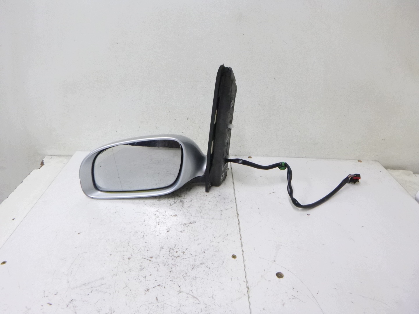 mirror left VW Touran and 2003-2010 6-PIN LA7W OE