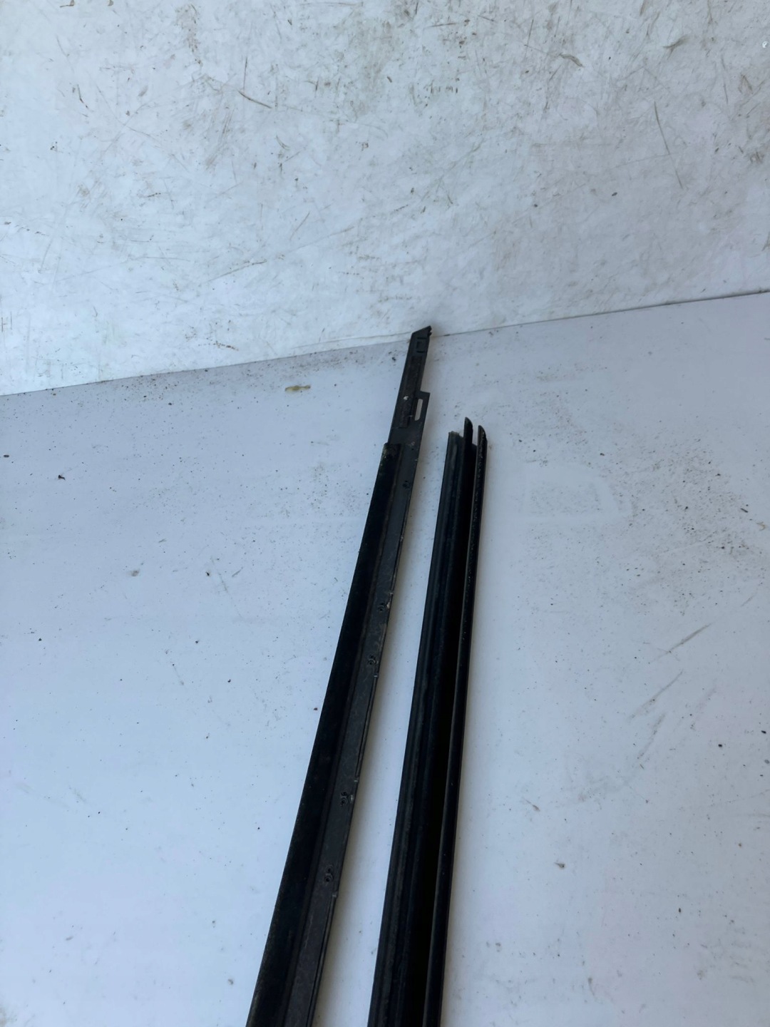 moulding dust door C4 GRAND PICASSO II left front