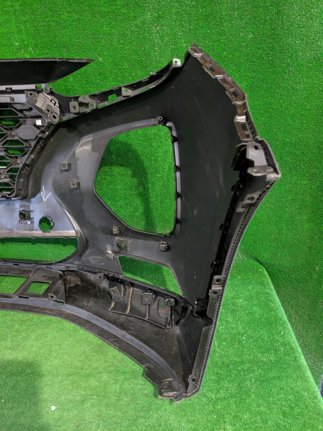 front bumper front HYUNDAI SANTA FE IV 18