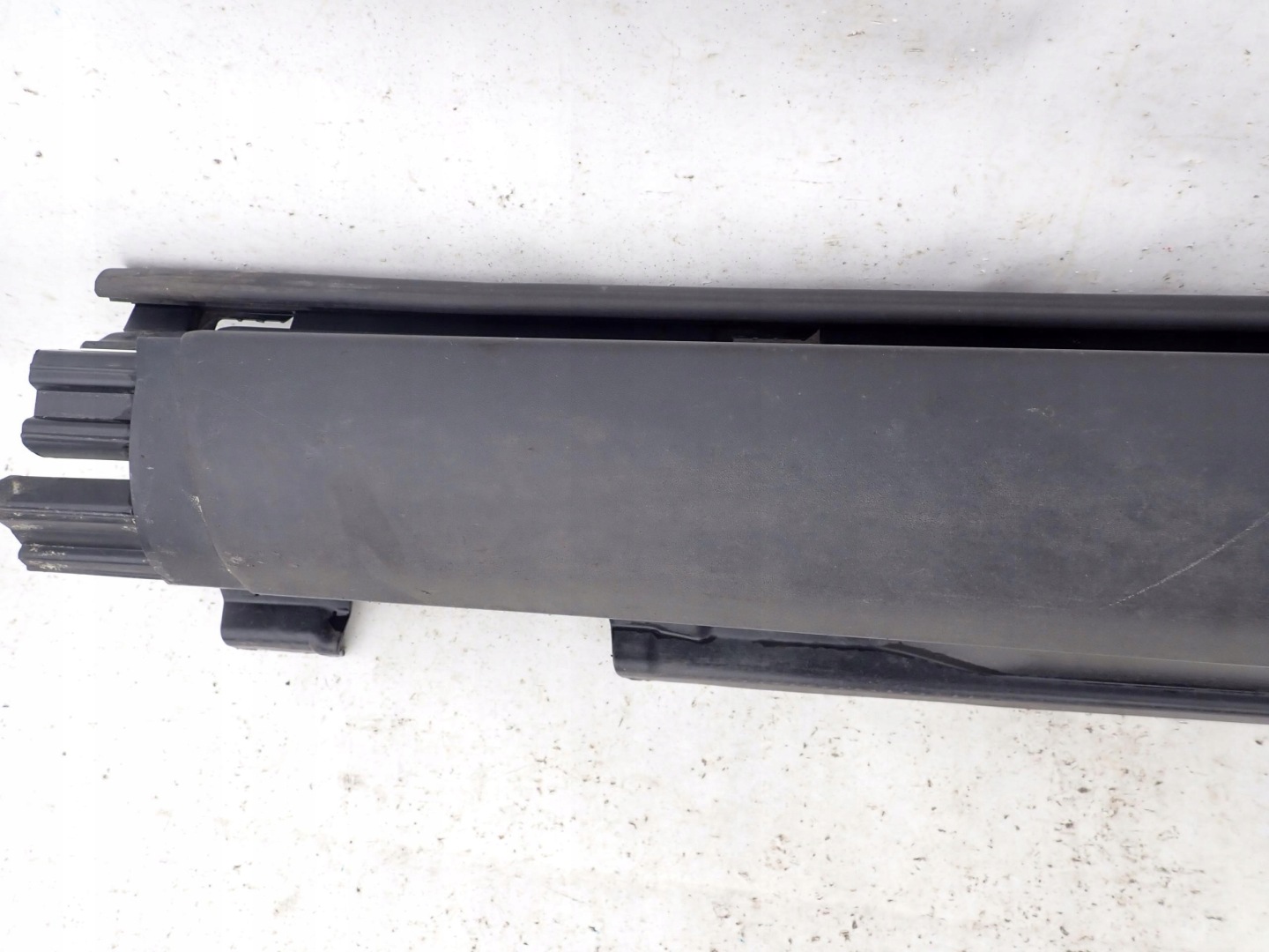 VOLVO C30 LIFT 09-12 threshold left moulding threshold left