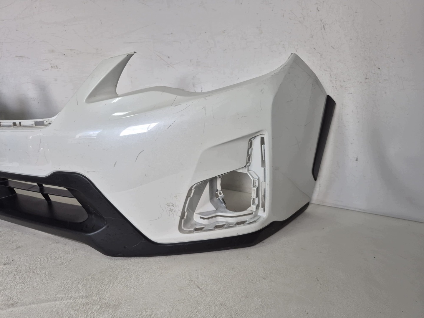 SUBARU XV and LIFT 14- bumper front front 57704FJ070