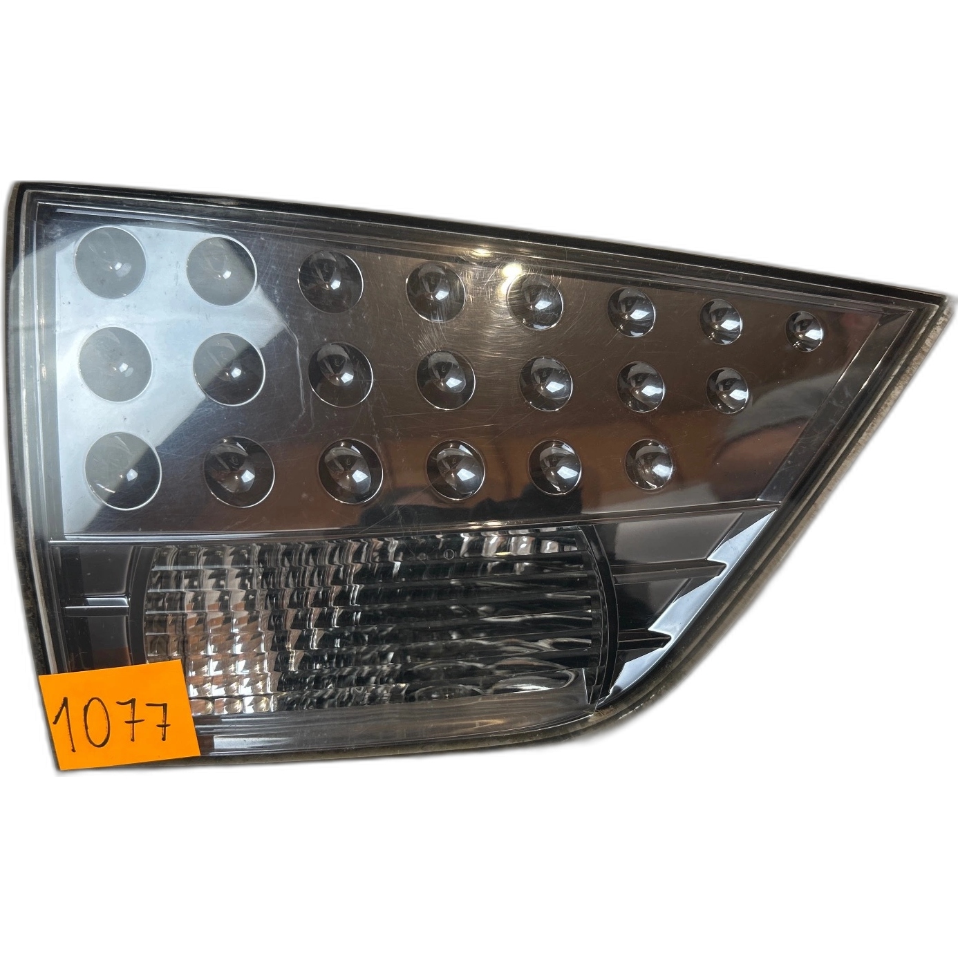 light rear part rear left to the bonnet Mitsubishi Outlander II