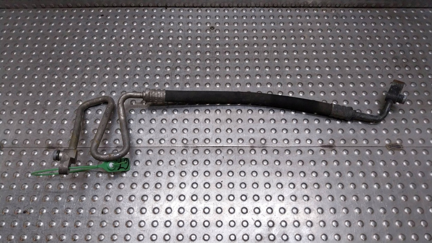 vedení klimatizaci 8379717 BMW E39 306D1 M47