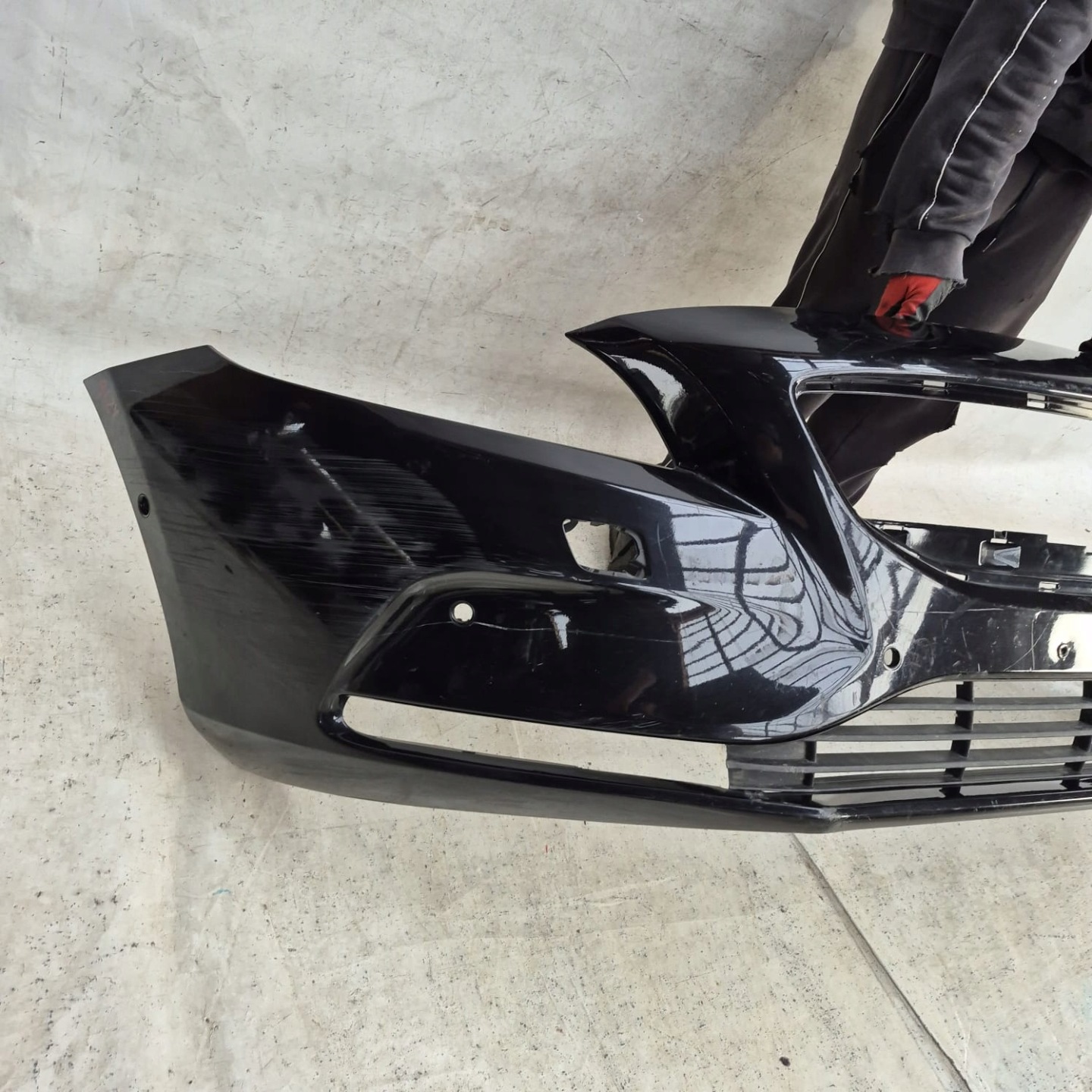 VOLVO V40 II 12-16 bumper front front PDC 31283732