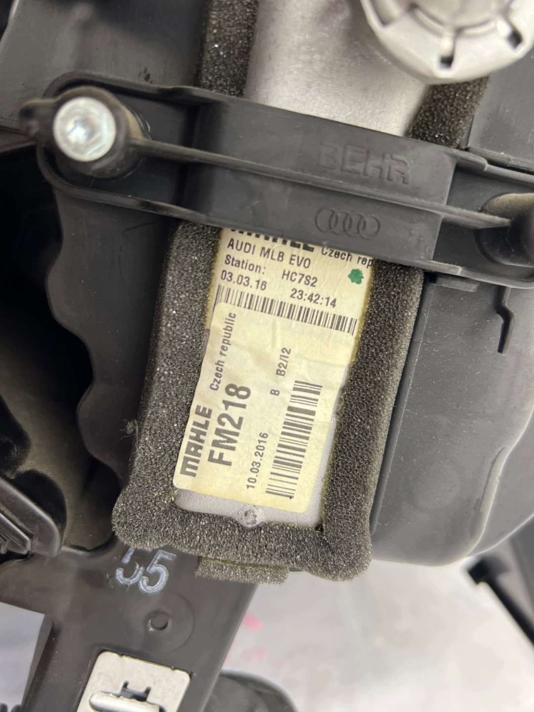 ohrievač kompletná A4 B9 8W 8W1820005 EUROPA