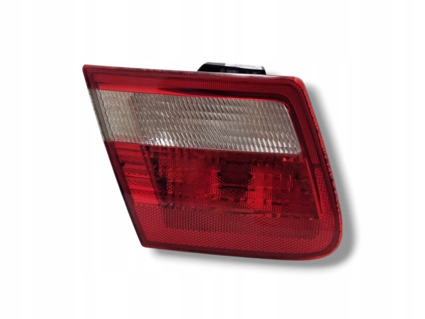 light rear to the bonnet left side BMW 3 E46 facelift 2003 8374809