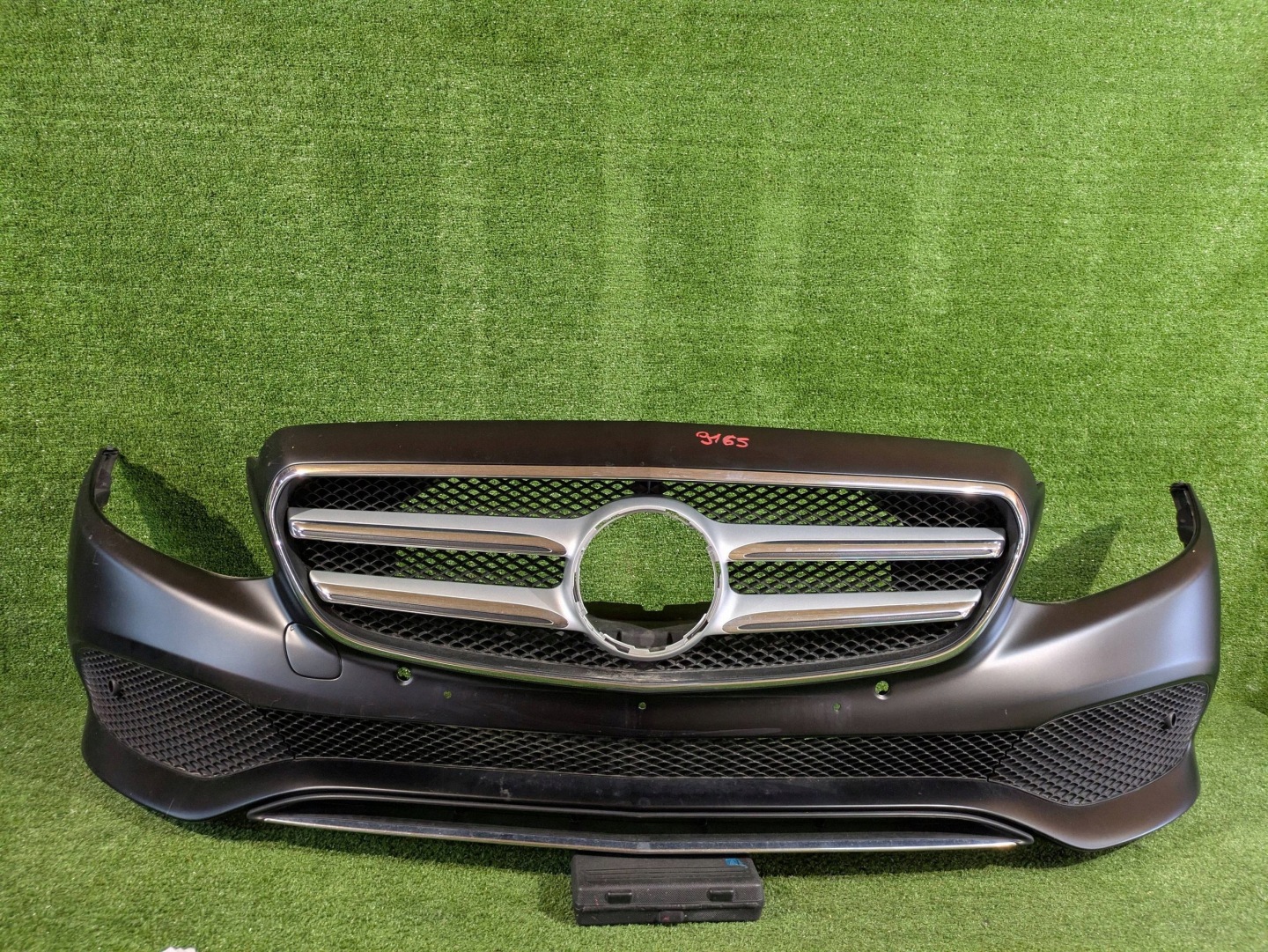 Frontstoßstange vorne MERCEDES E-KLASA W213 NR.Z9165