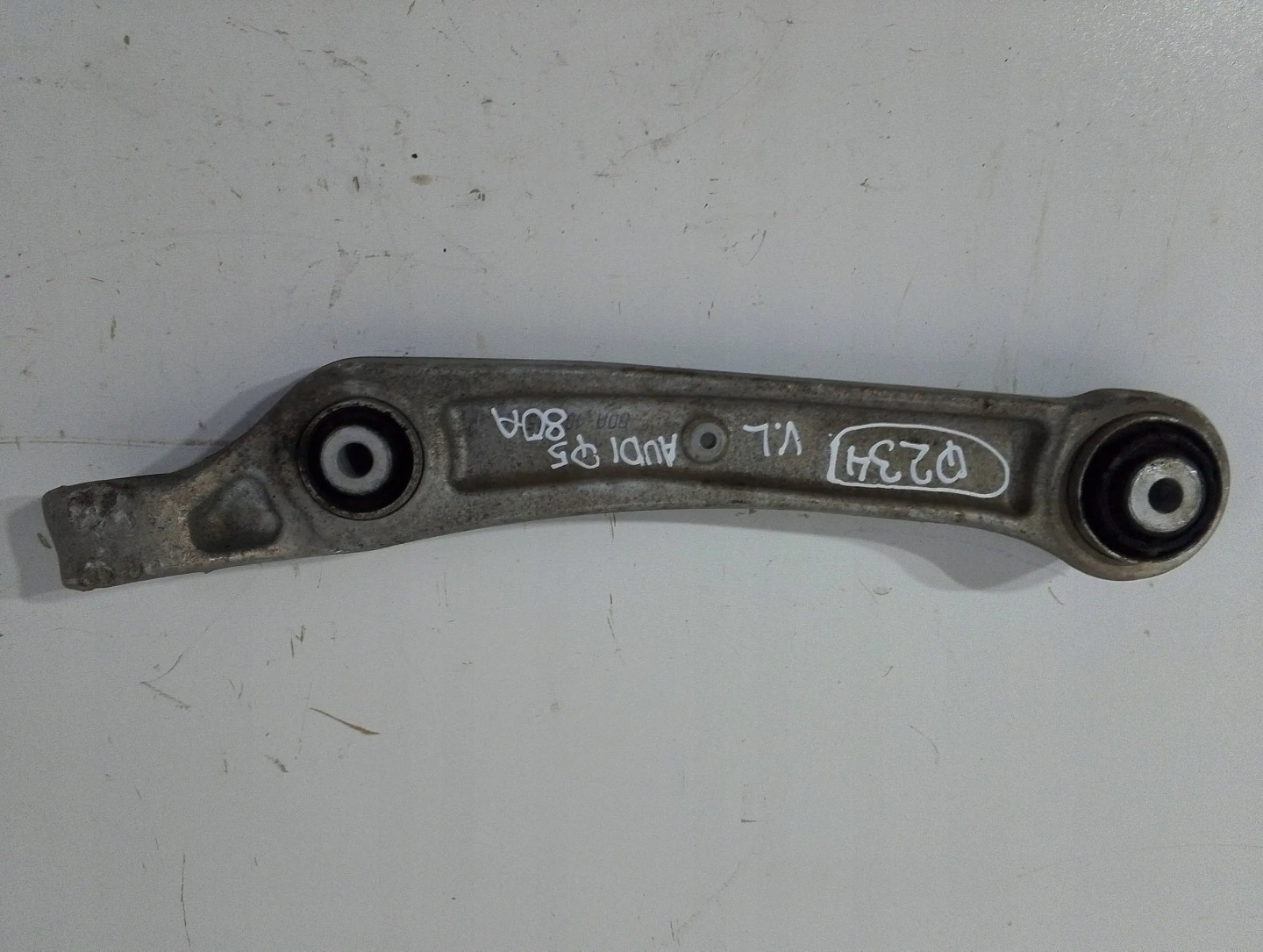 Audi Q5 80A arm front left 80A407155 (Q234)