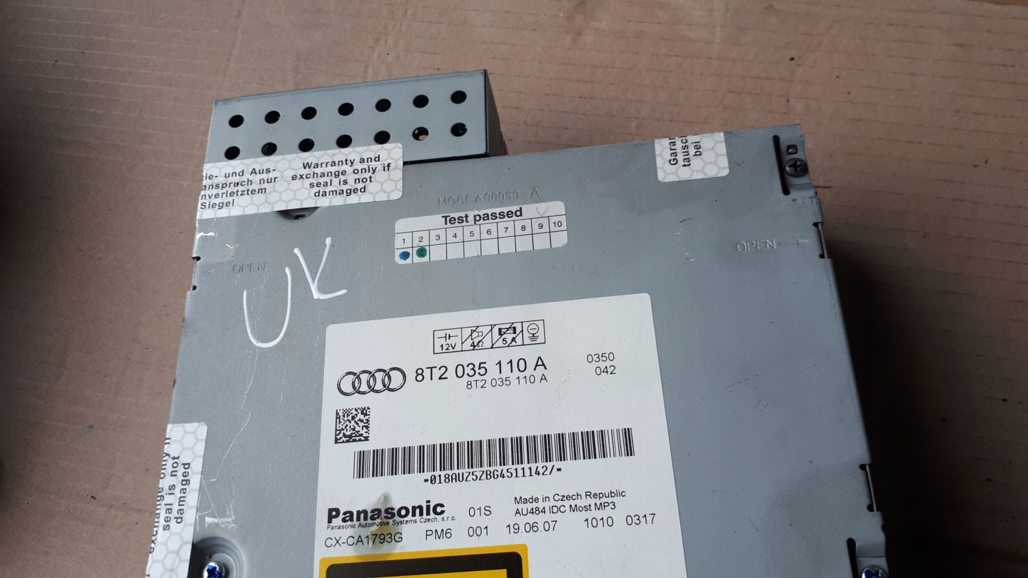 A5 8T changer CD player CD CHANGER A4 B8