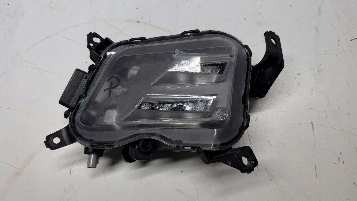 KIA SPORTAGE V light DRL fog light LED right right front 21-24 nice