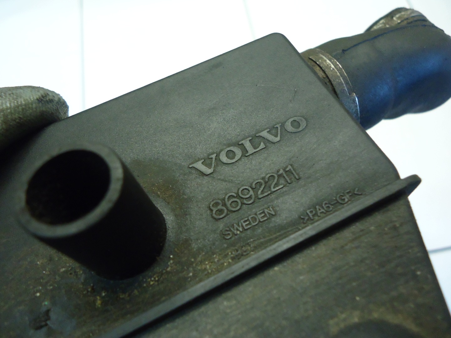 VOLVO S60 V40 V60 2.0T crankcase breather SEPARATOR 8692211