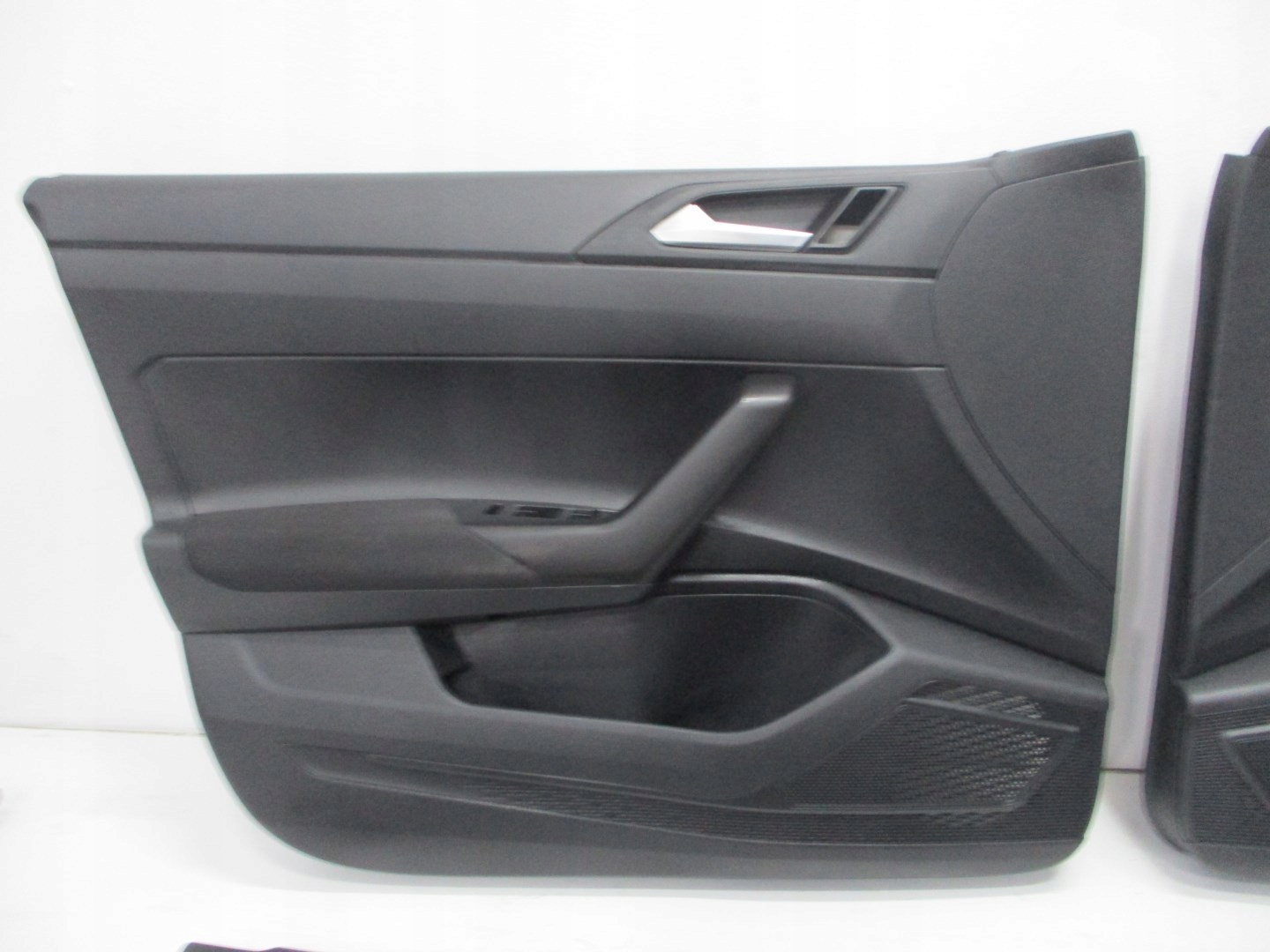 upholstery door front front VW POLO 2G0