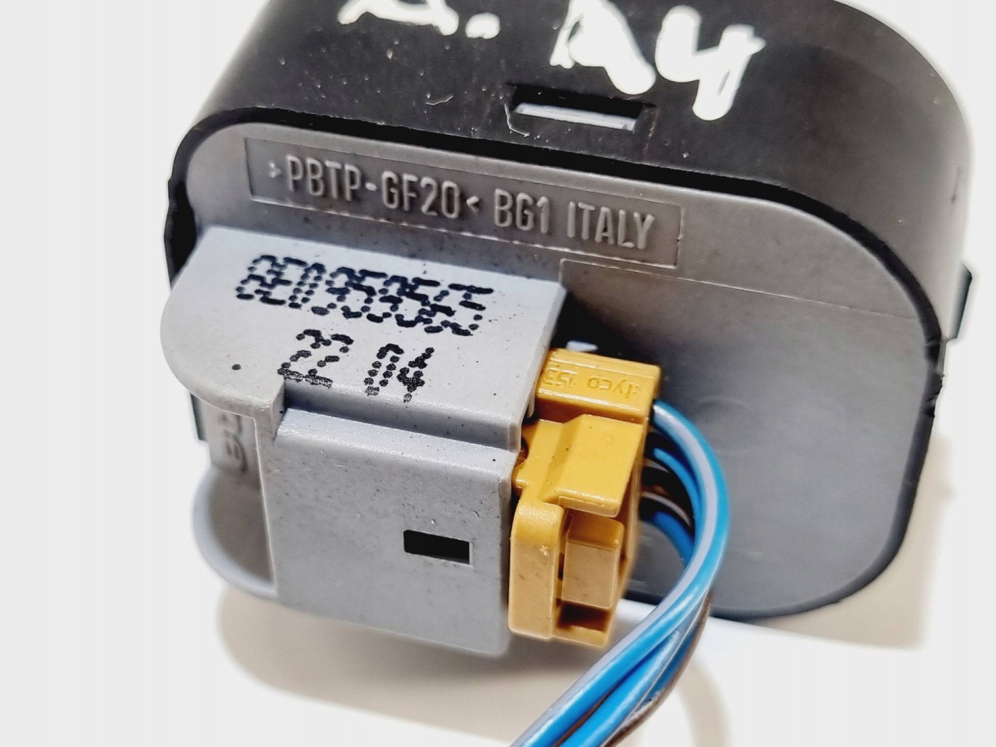 button control of mirrors bocznych Audi A4 B6 2004 8E0959565