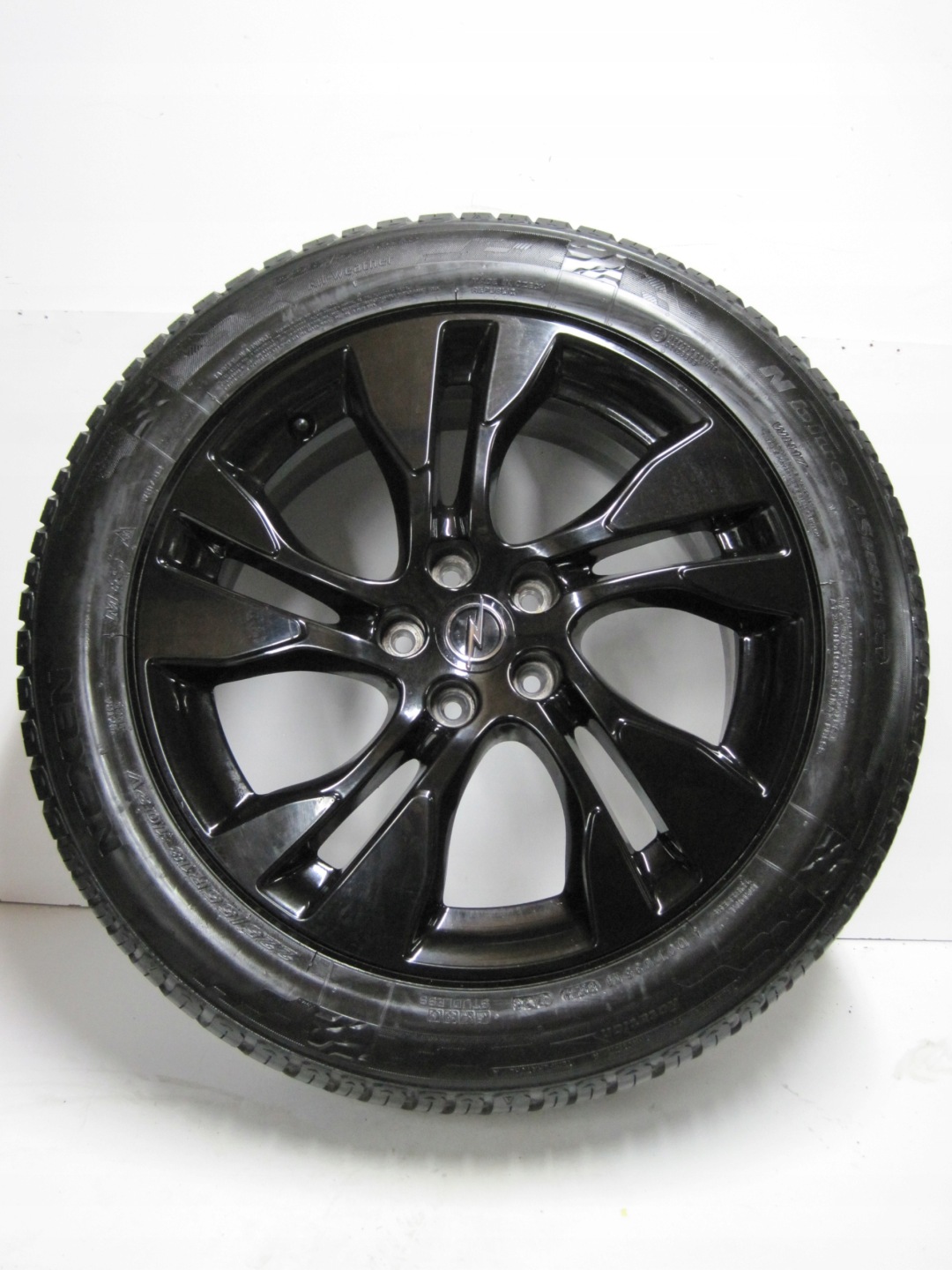 wheels discs tyres OPEL GRANDLAND X R18 M+S