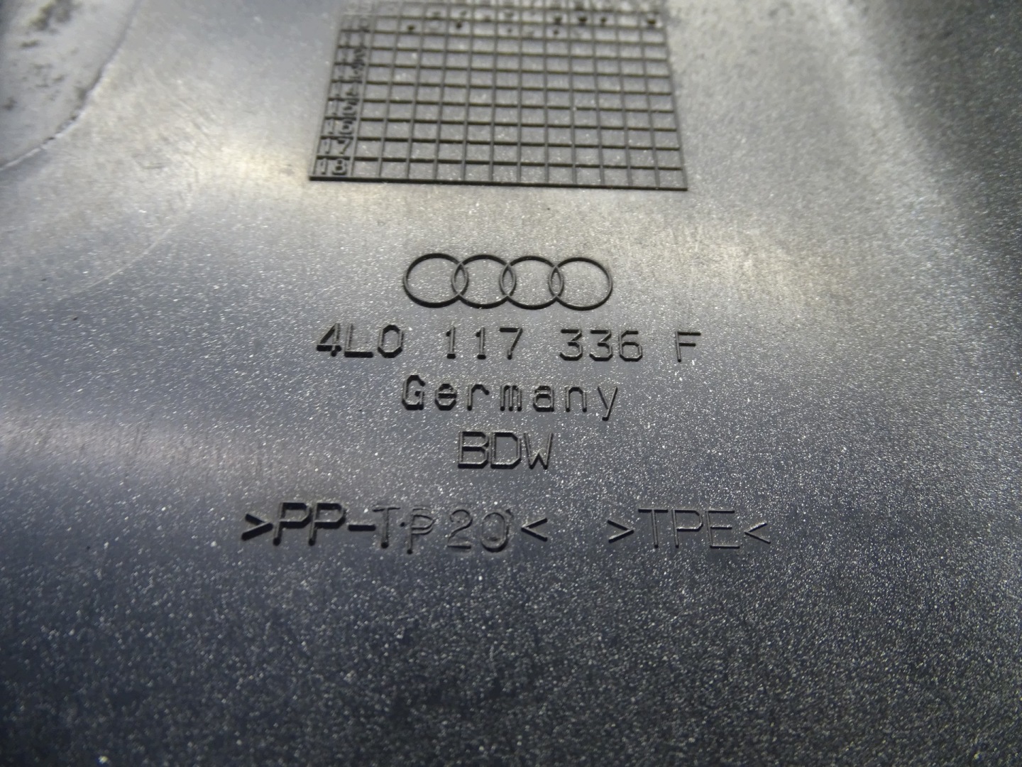 luftansaugkanal AUDI Q7 4L 4L0117336F