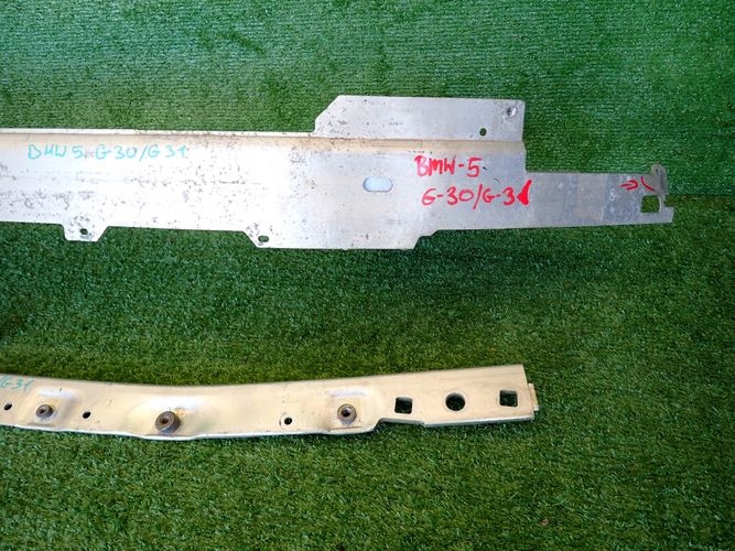 BMW G30 G31 5 17- bumper support front front 7357205