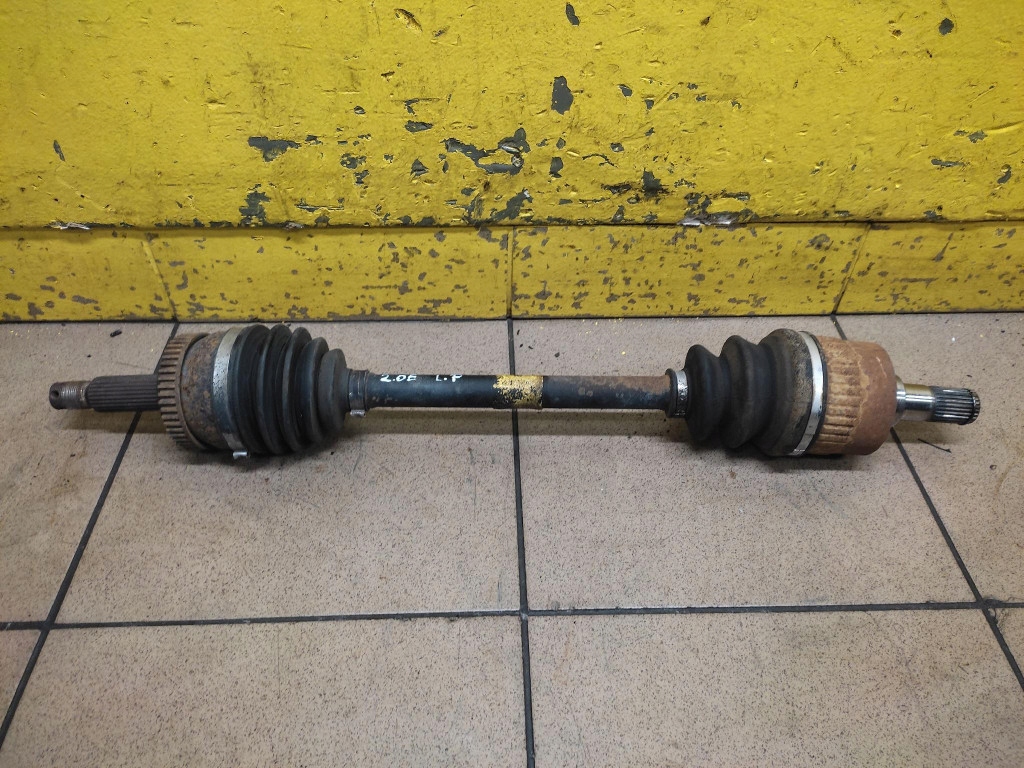 HYUNDAI TUCSON 2.0 semi-axis left front