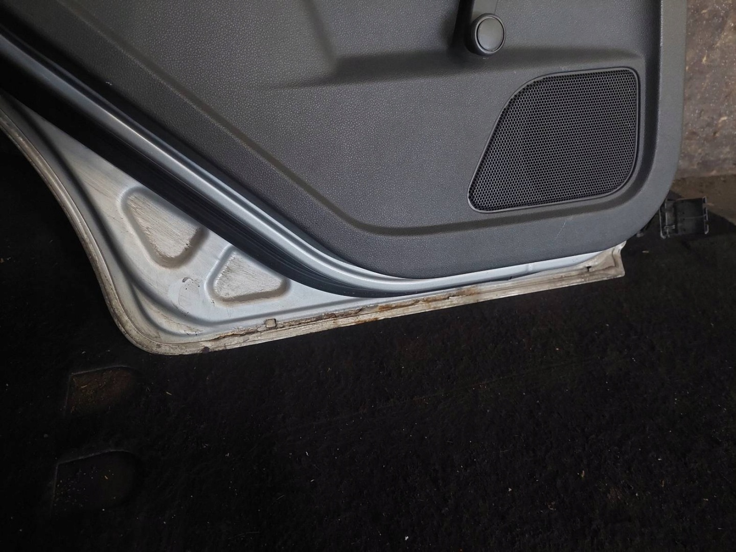 door complete left rear part FORD FOCUS MK2 03 HB 5D
