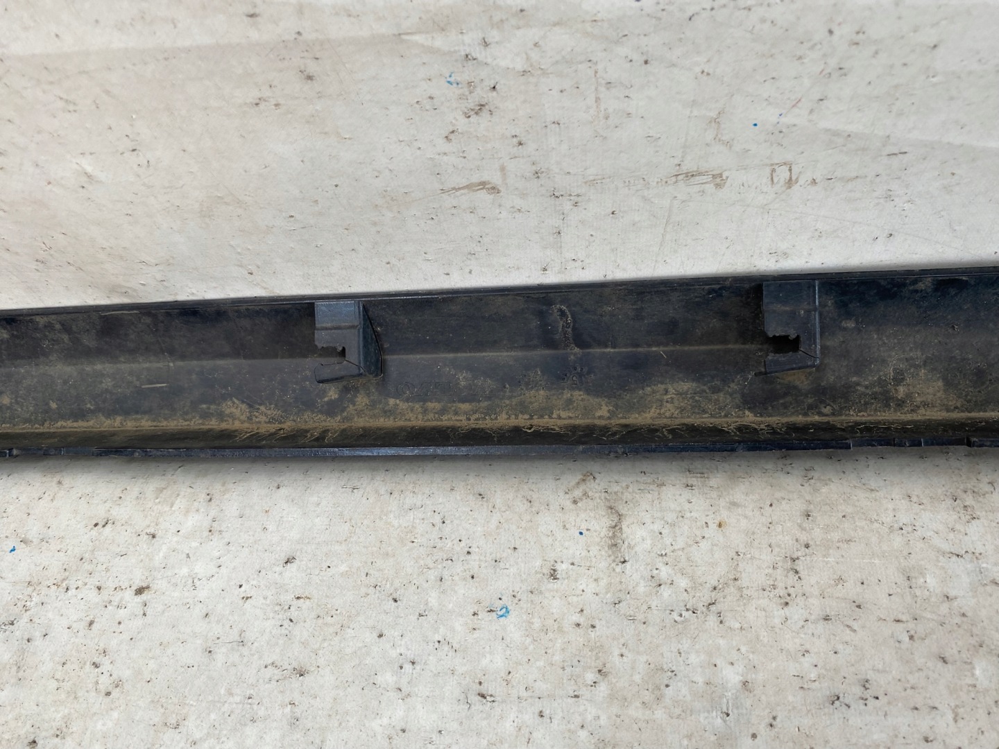 VOLVO V70 S80 06- moulding door right front 30791066