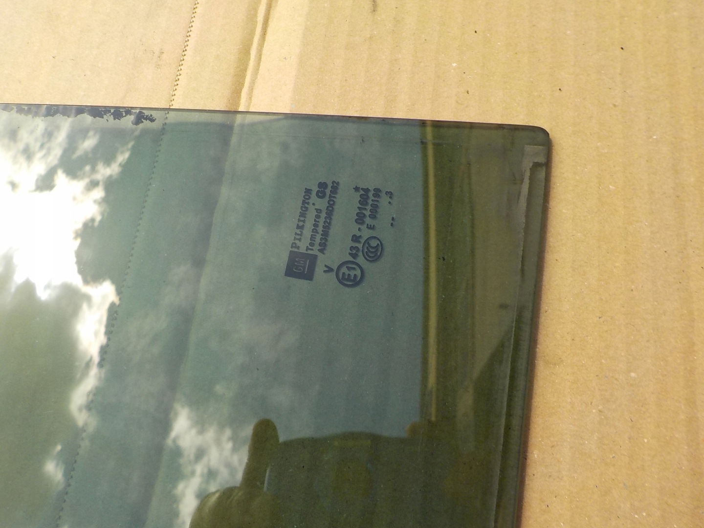 window right rear part opel zafira b