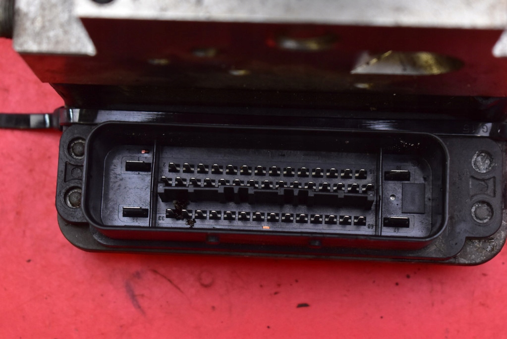 pump ABS 6783360 BMW E60 E61 2.0 D 177 KM 07-10