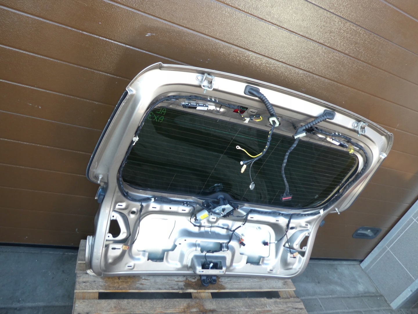 boot doors rear part VW TIGUAN and complete