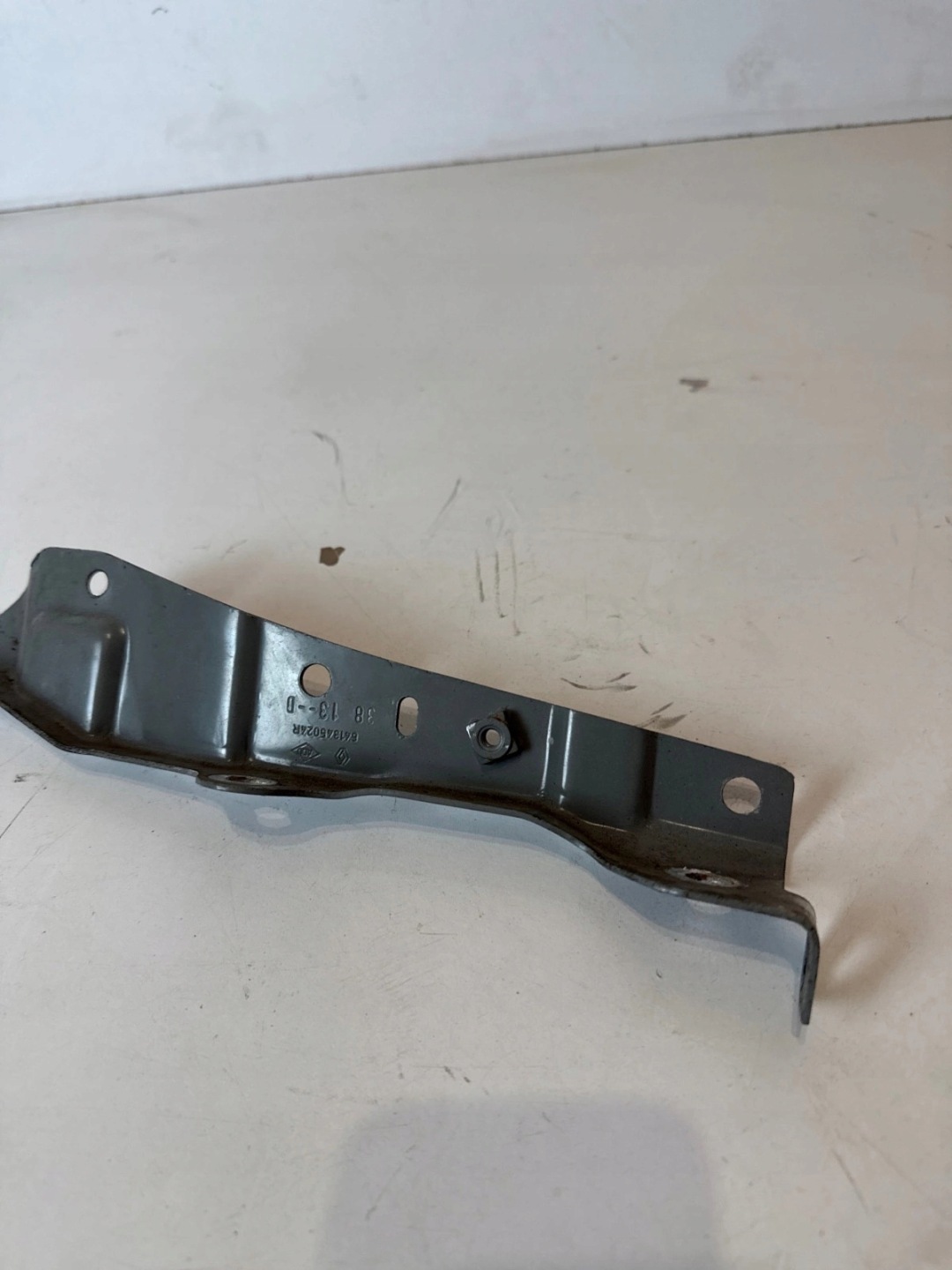 Support plaque Console Aile Droite Avant Renault Clio IV