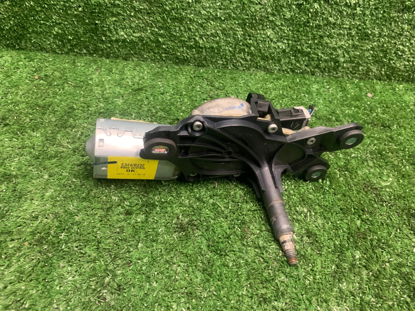 motor ablaktörlők hátsó FORD C-MAX MK3 AV61-17K441-AC