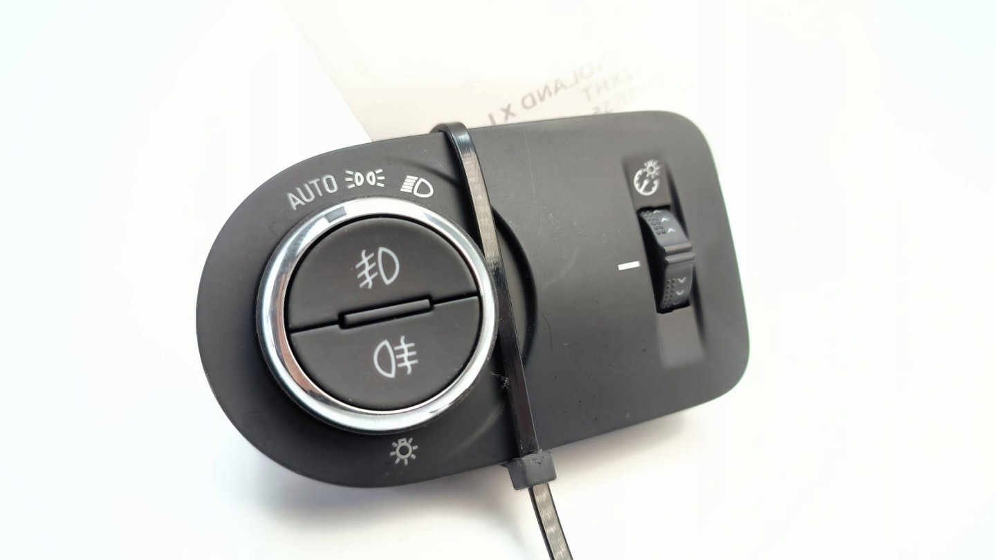 interruttore luci 39050760 OPEL GRANDLAND X e